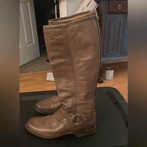 Frye Philip Harness zip back gray leather riding boots size 8B
